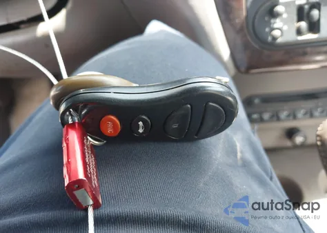 2004 Chrysler Sebring Limited из США, поврежденный, VIN 1C3EL65R44N274290